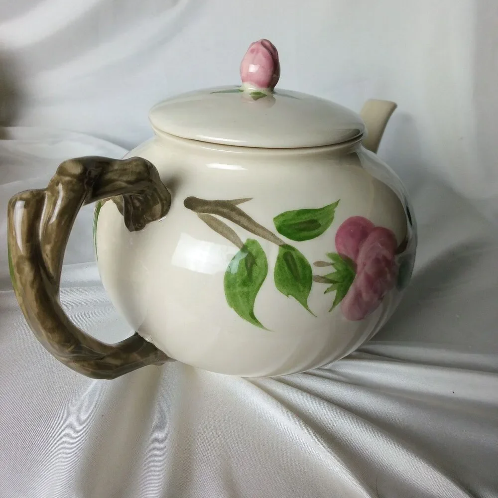 FRANCISCAN DESERT ROSE TEAPOT (ENGLAND) WITH 8 CUPS/SAUCERS (CALIFORNIA)